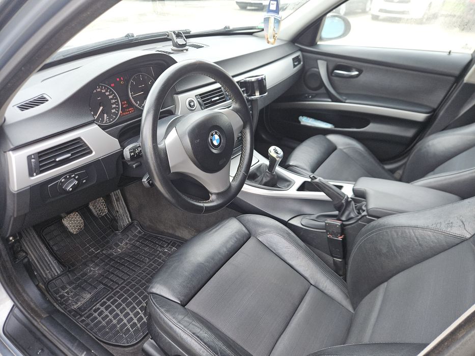 BMW E90 320D M47