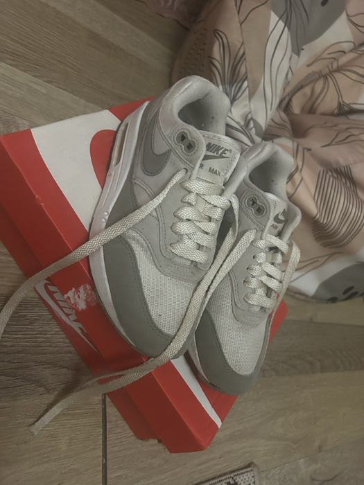 Nike Air Max 1 (в разцветка White/Mica Green