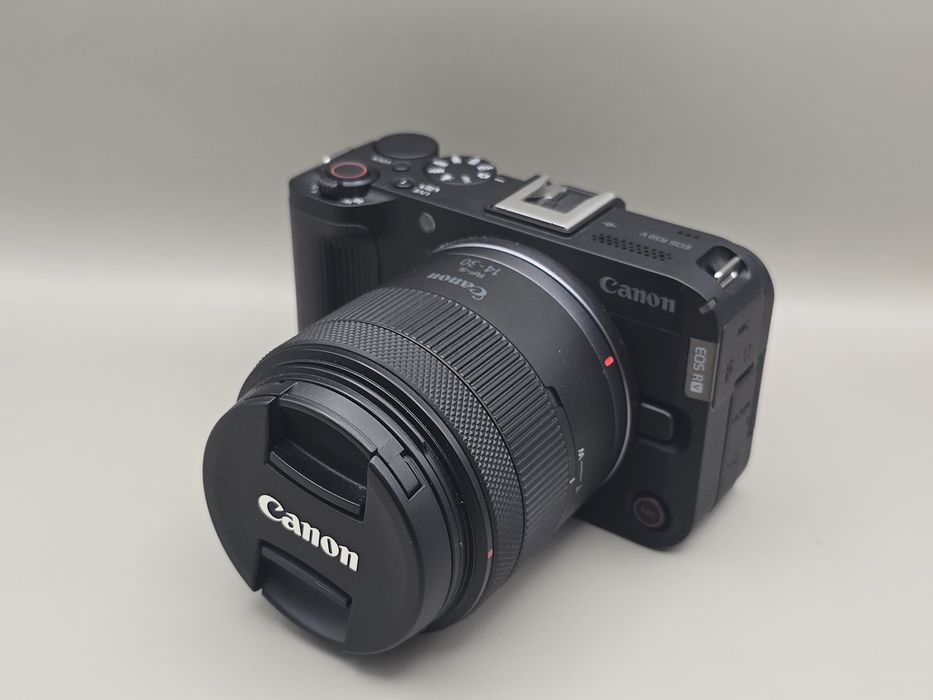 Kit Canon EOS R50 V + Obiectiv Canon RF-S 14-30mm f/4-6.3 IS STM PZ, garanție activa 1.5 ani