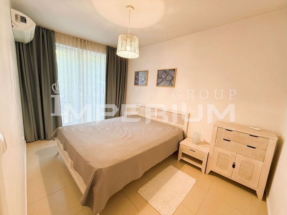 Дава се под наем Тристаен апартамент в Варна, Център - 95 кв.м за 997.05 € - Снимка #4