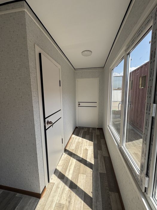 Контейнер морской