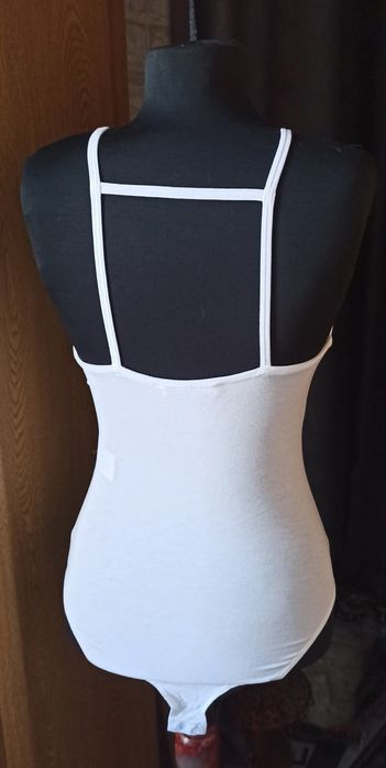 2 нови бодита размер XS дантелено дантела подарък нови прашки