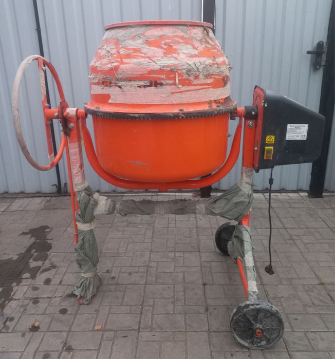 Бетономешалка 160