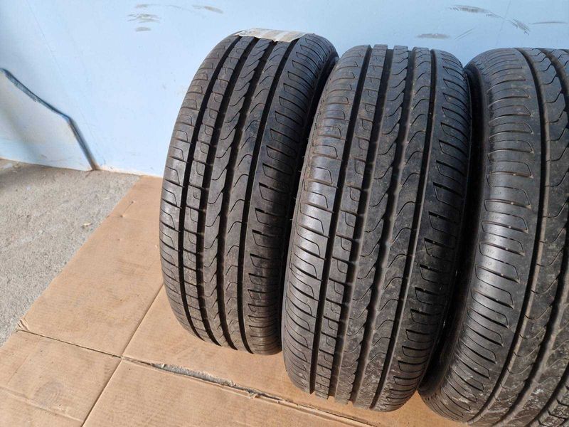 4 броя Гуми с джанти Jaguar 
Pirelli R17 205/55 DOT 1716