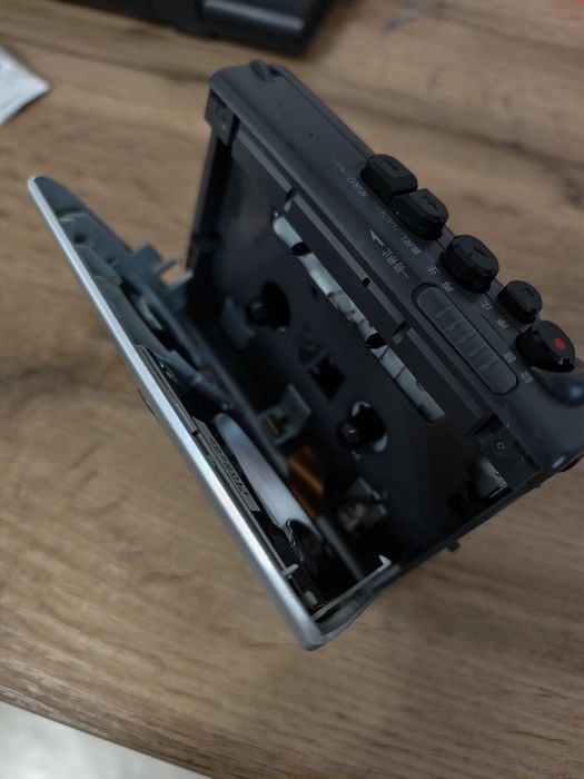 Кассетный плеер Sony TMC-400