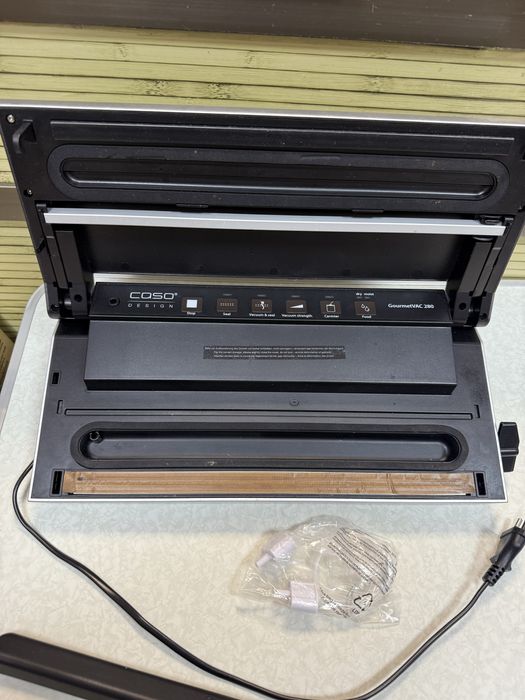 Вакуум машина Caso GourmetVac 280