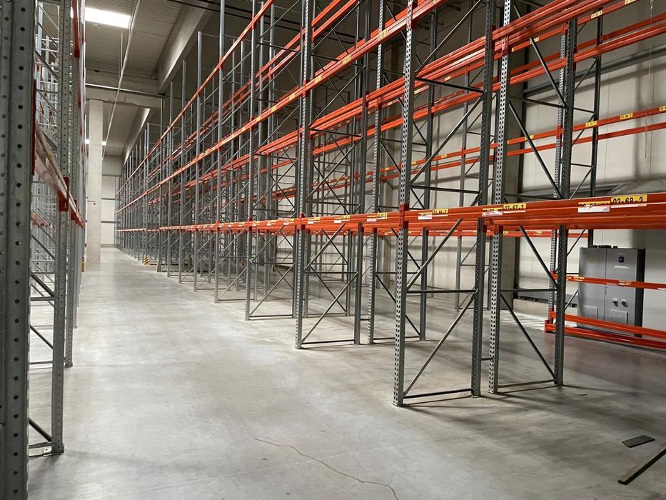 Rafturi metalice industriale profesonale