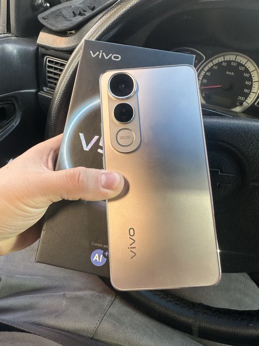 Vivo V50Lite (8/256GB)