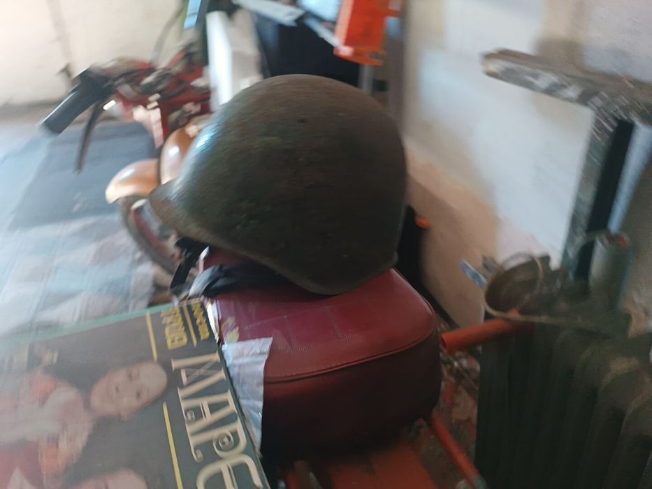 Продам каска военная СССР
