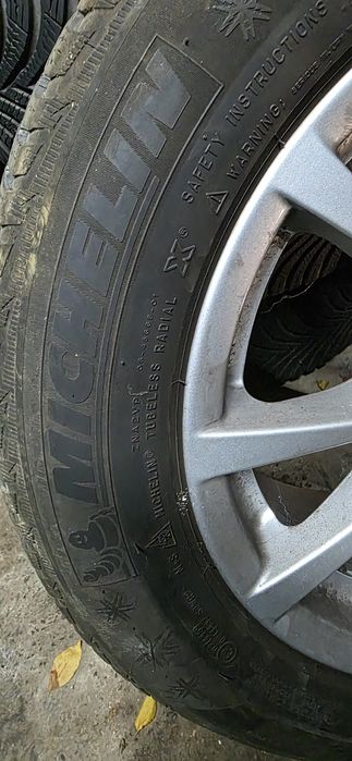 Set jante originale BMW + anvelope iarna Michelin Alpine 5  205/60/R16