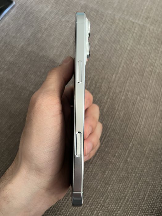 Фейковый iPhone 16 Pro Max