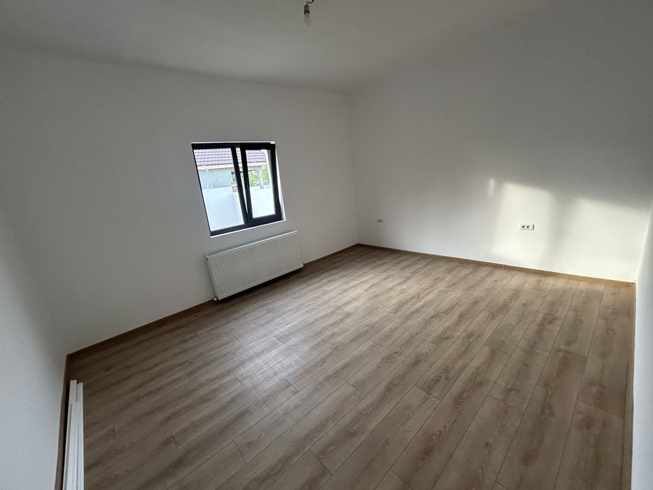 Vilă la cheie in Lumina 0% comision
