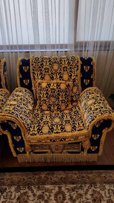 Мебель для гостиной диваны