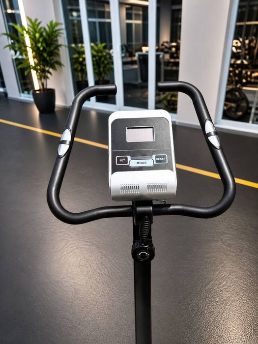 Exercise Bike велотренажёр для дома

• LCD-дисплей: показывает скорост