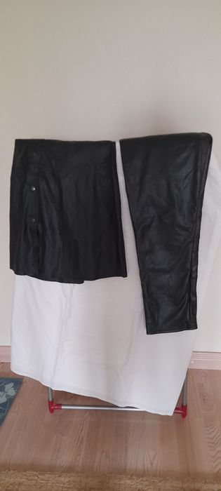 Утепленный плащ за две тыс.тг.