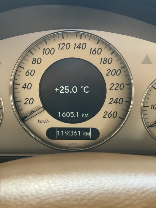 Mercedes-Benz 280 2009 — 2