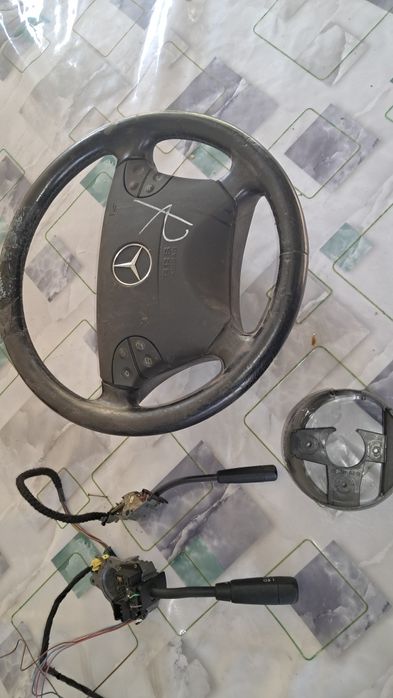 Мерс.210 Зап по салону.