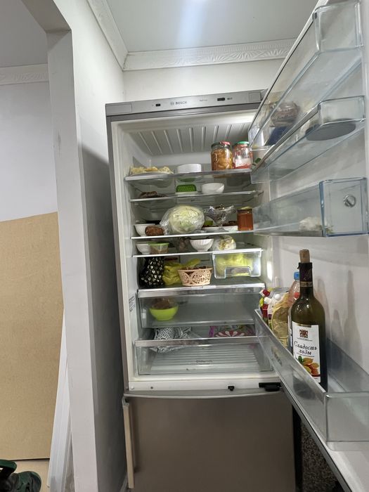 Продам холодильник