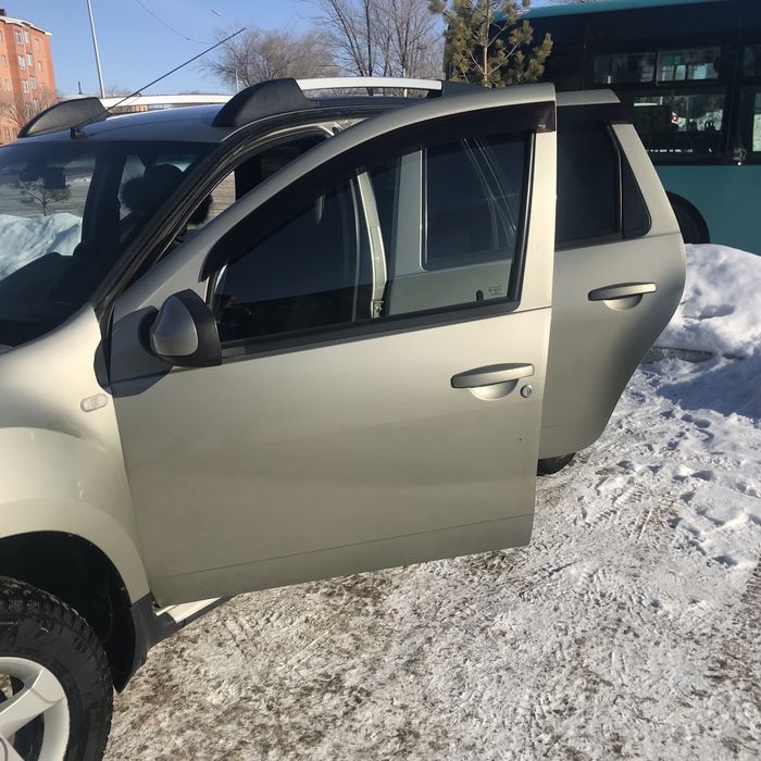 Продам кросовер Duster