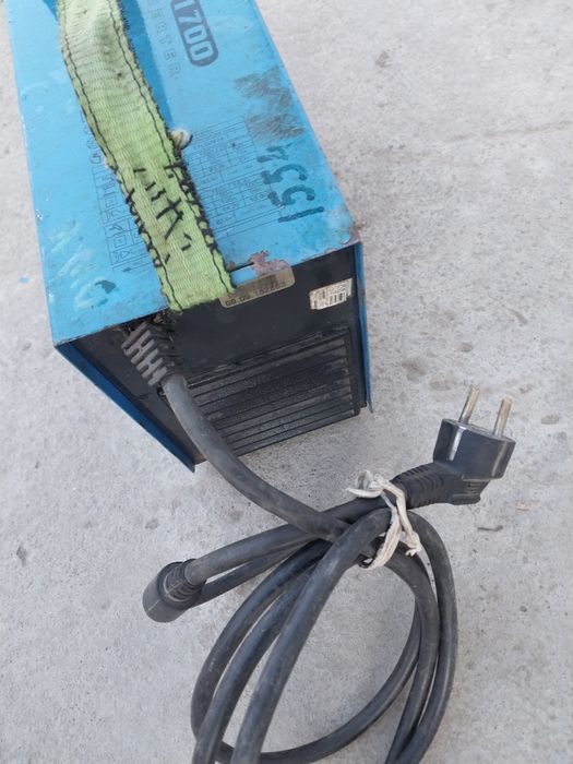 Сварка аппарати сотилади