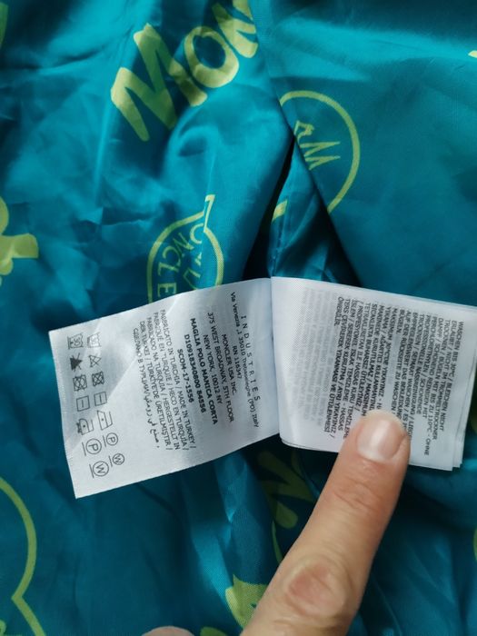 moncler - мъжко яке Л  отлично състояние