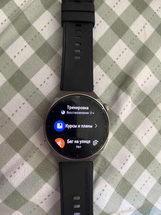 Продам СМАРТ Часы Huawei