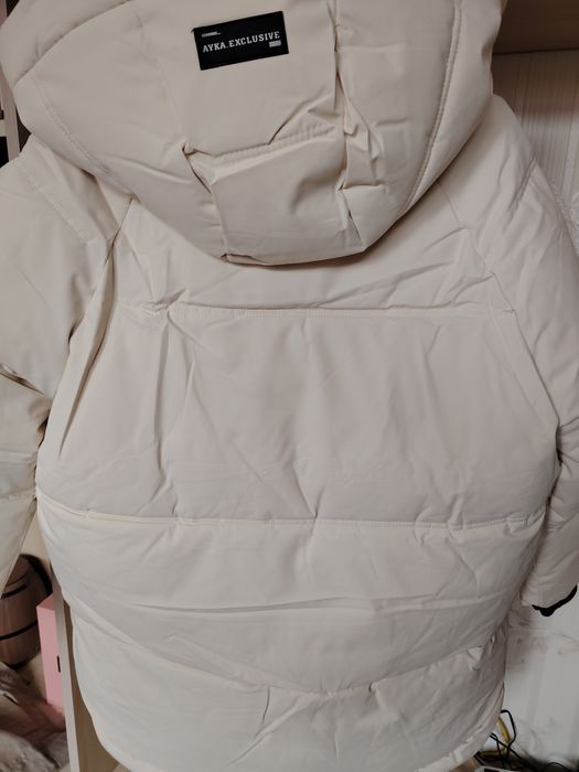 Зимняя куртка на синтепоне.