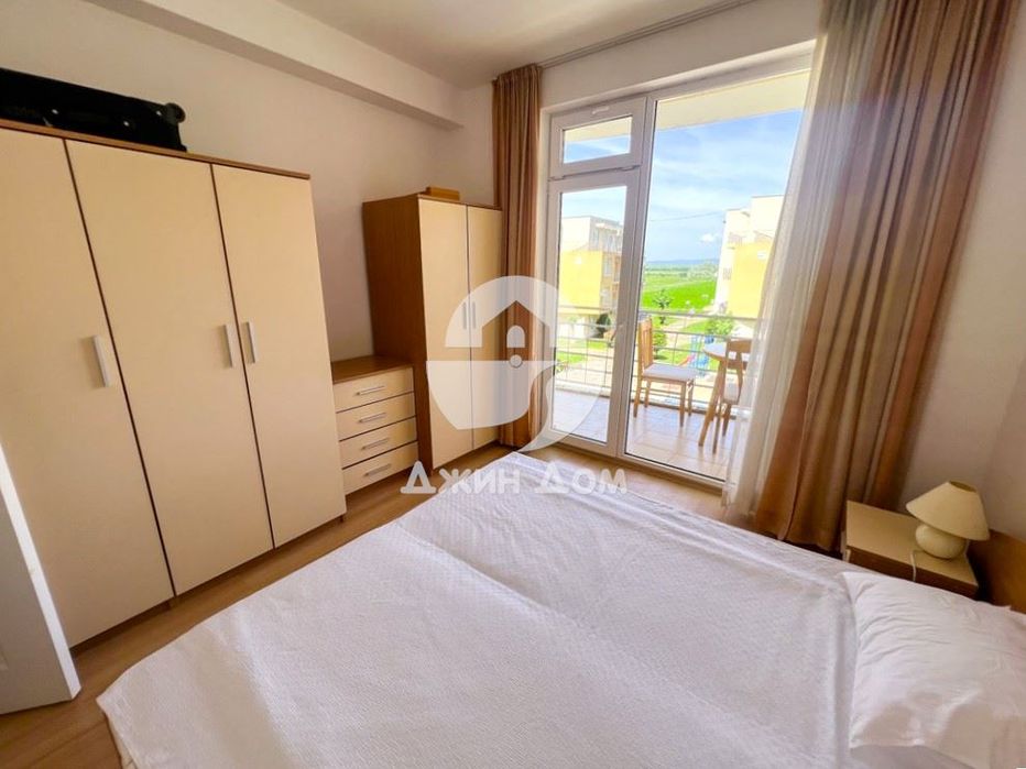 Продава се Тристаен апартамент в к.к. Слънчев бряг - 68 кв.м за 662 €/кв.м - Снимка #4