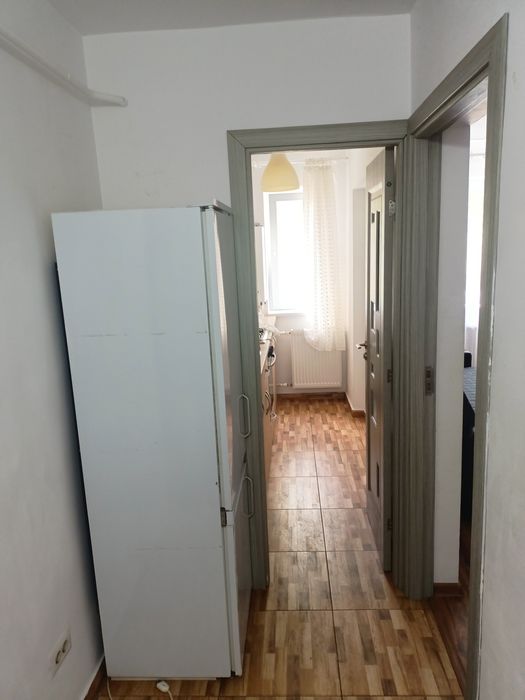 Vând apartament 2 camere