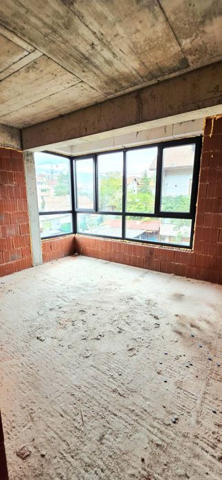 Продава се Къща в София, Горна баня - 239 кв.м за 1946 €/кв.м - Снимка #11