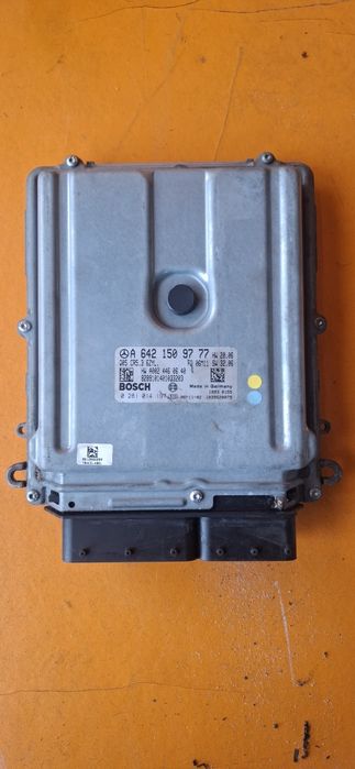 Mercedes ML W164 R-Class W251 GL X164 S-Class W221 3.0 CDI OM642 ECU моторен компютър двигателен компютър A6421509777