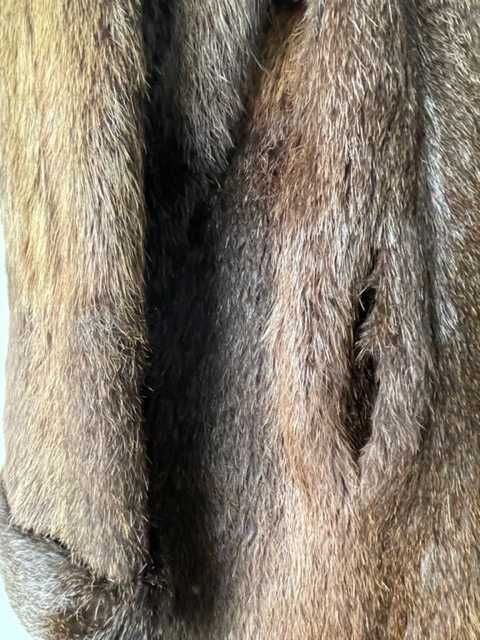 Кожено палто от нутрия