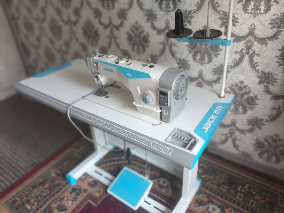 Tikuv mashinasi JACK A2B