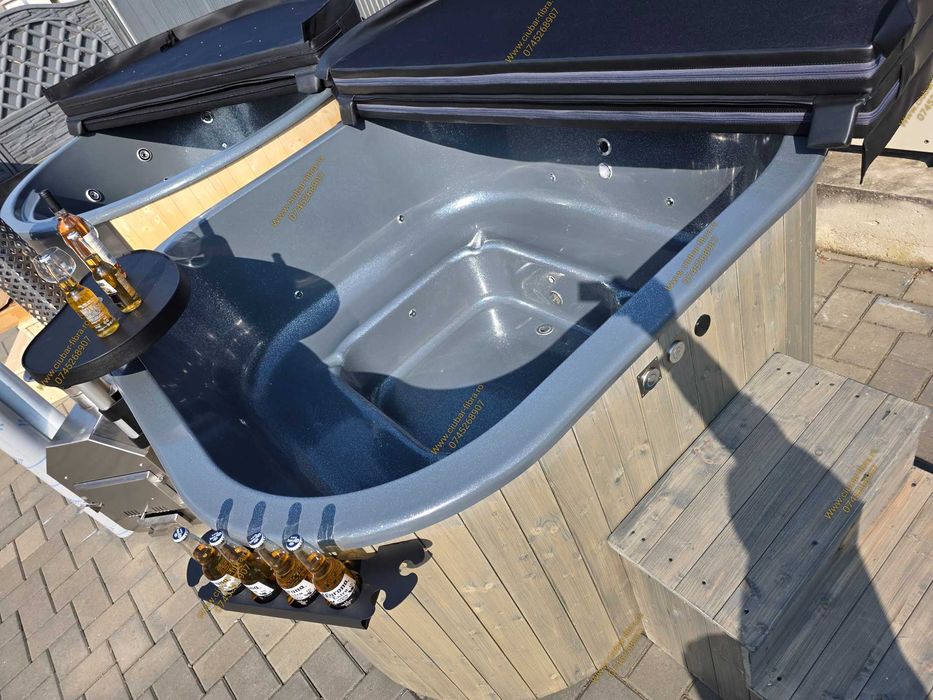 Jacuzzi hidromasaj piscina ciubar