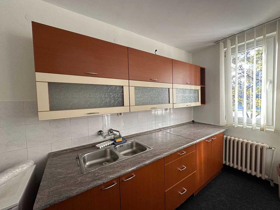 Дава се под наем Тристаен апартамент в София, Иван Вазов - 101 кв.м за 840 € - Снимка #7