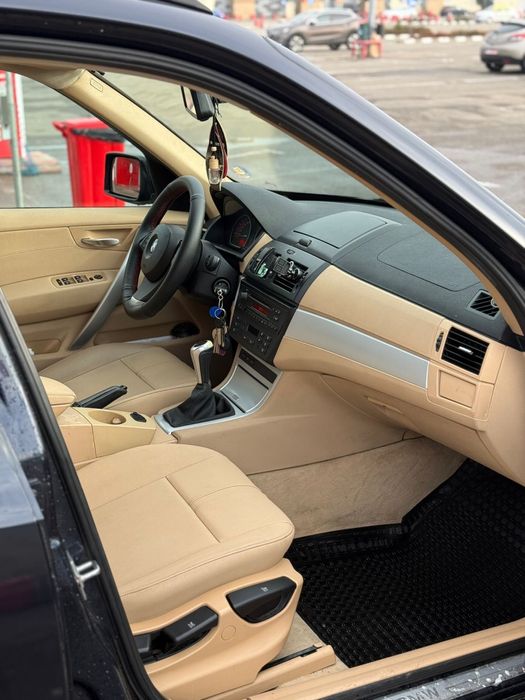 BMW x3  e83. Facelift