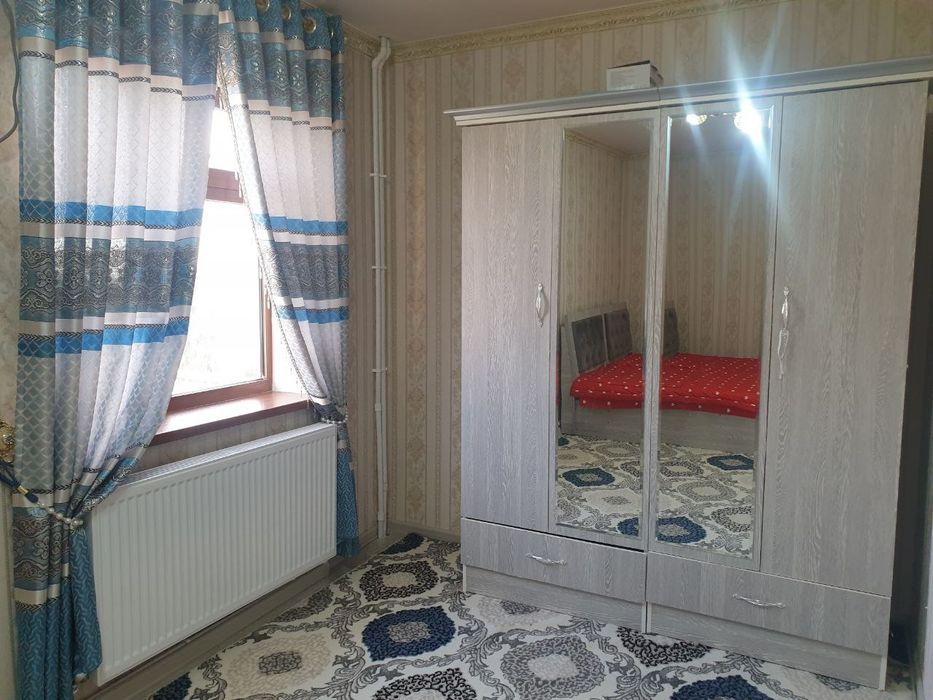 Квартира ижарага берилади. Наманган шахар 6 микраройон каттайулга якин