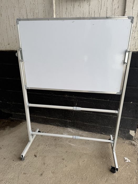 Продаю доску белую