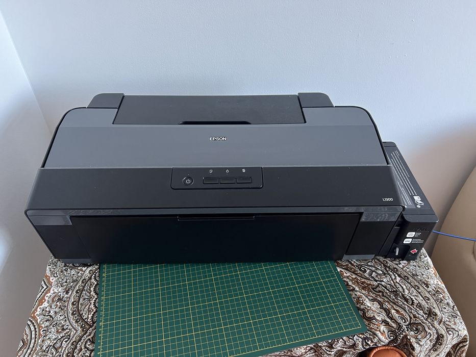 Продам принтер EPSON L1300