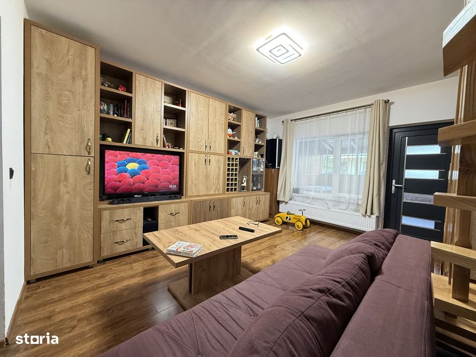 Casa tip duplex de vânzare