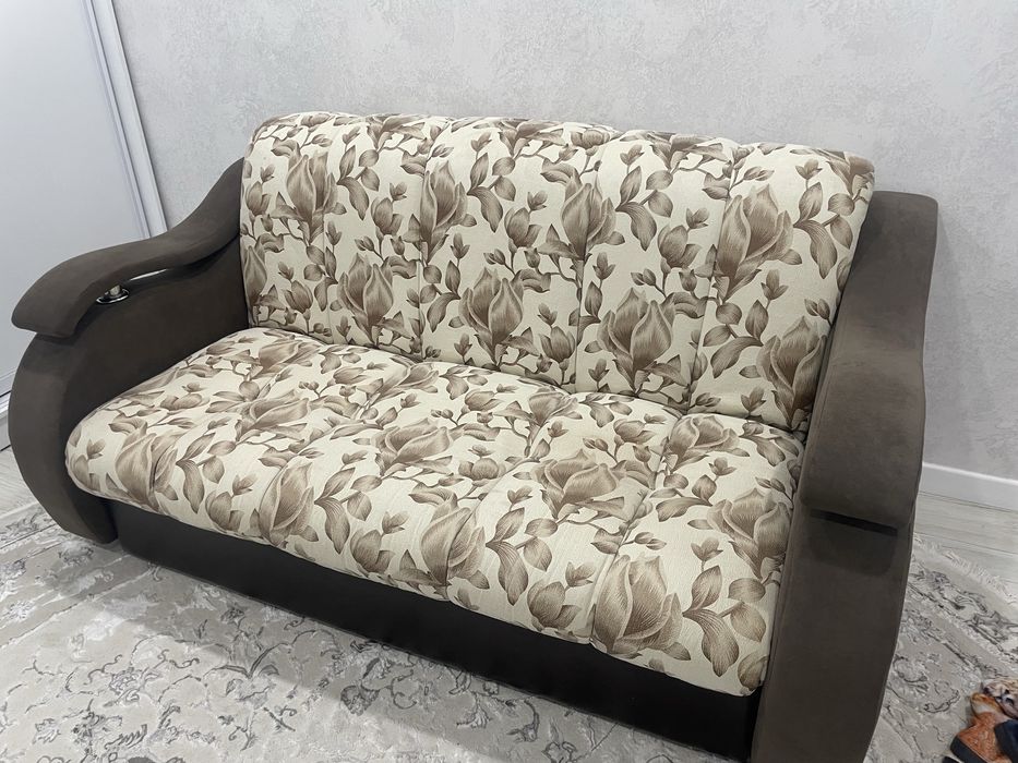 продается диван, производство Россия