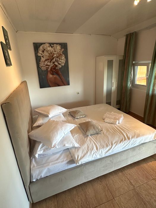 Camere libere la vila in centrul Costinestiului