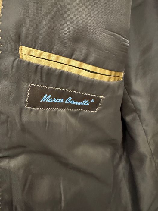 Сиво мъжко сако - италианско. Плътно и топло сако.