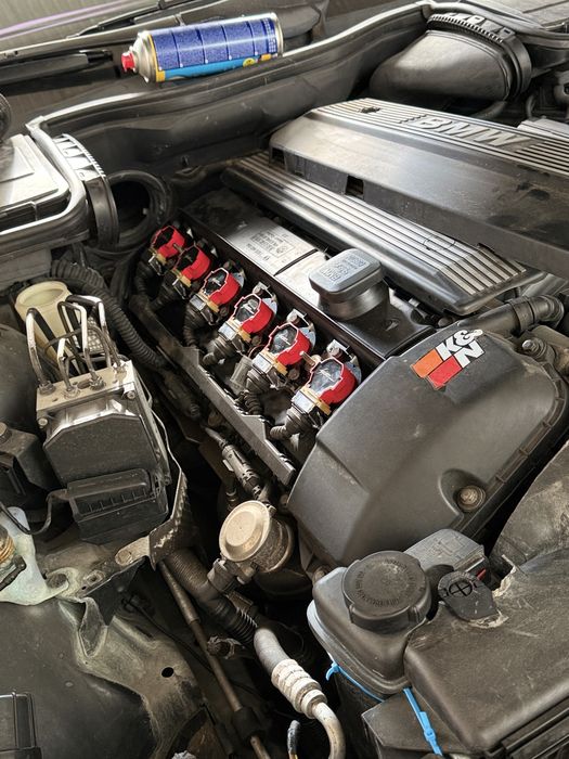 BMW E39 520i M54B22 Manual