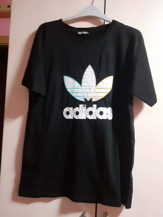 Tricouri de bărbați