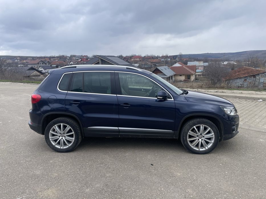 VW TIGUAN 4x4  suv