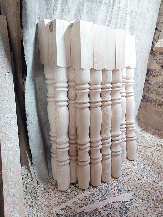 Струговани крака за маса