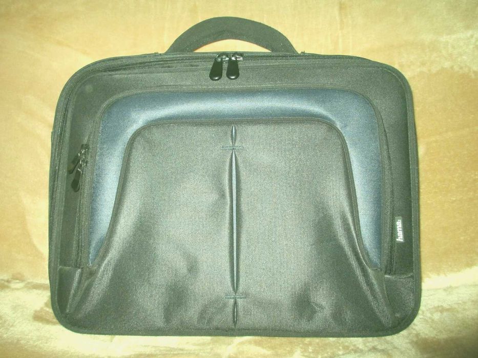 Продается сумка для ноутбука Hama