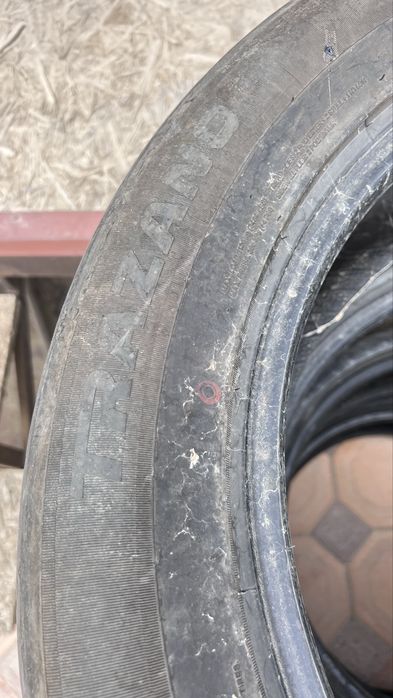 Продам Шины на внедорожник 285/50 R20