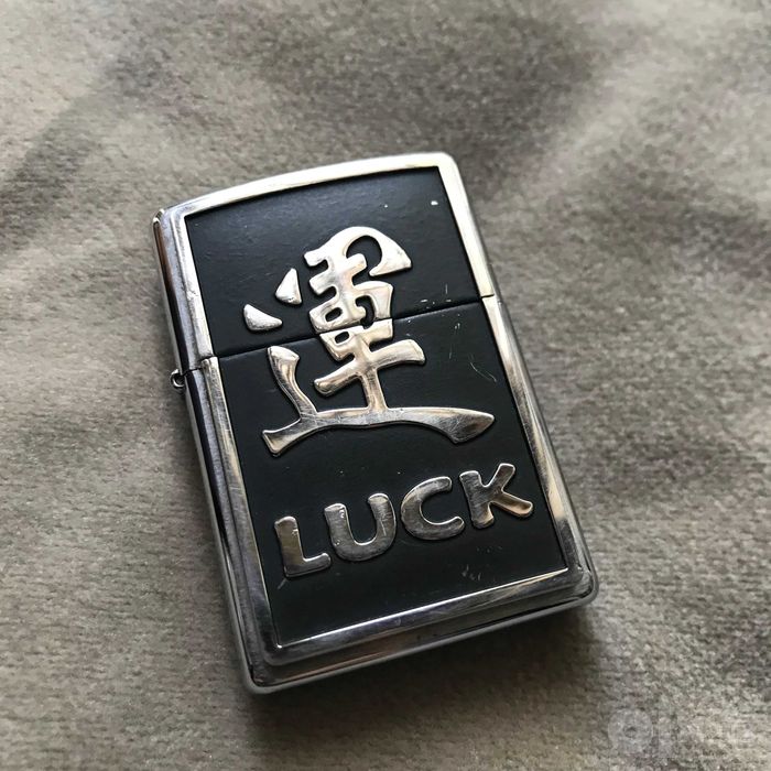 Оригинальная зажигалка ZIppo